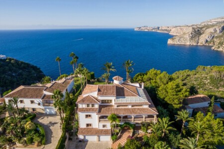 Enchanting Private and Imposing Home - €3.95m - TBBS083 - TBB Real Estate
