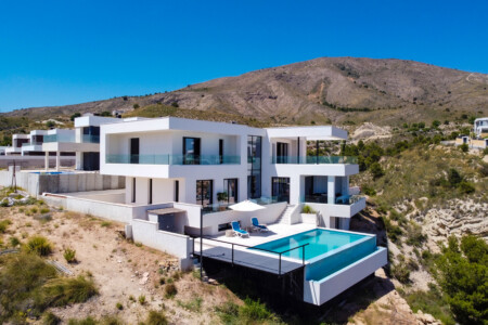 Beautifully constructed luxurious modern villa - €1.690.000-TBB136-TBB Real Estate