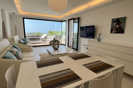 Luxury ground floor apartment with sea views - Tbb229 - €395,000 - TBB Real Estate